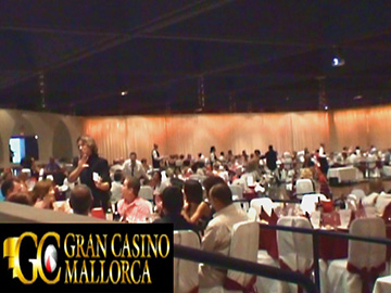 Mago en Mallorca para Cena Show - Restaurantes & Pubs - Discotecas - Despedidas de Solteras