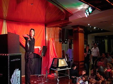 Magician in Mallorca for Hotels